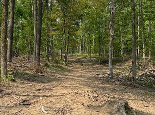 14 Fulton Rd, Hedgesville, WV 25427