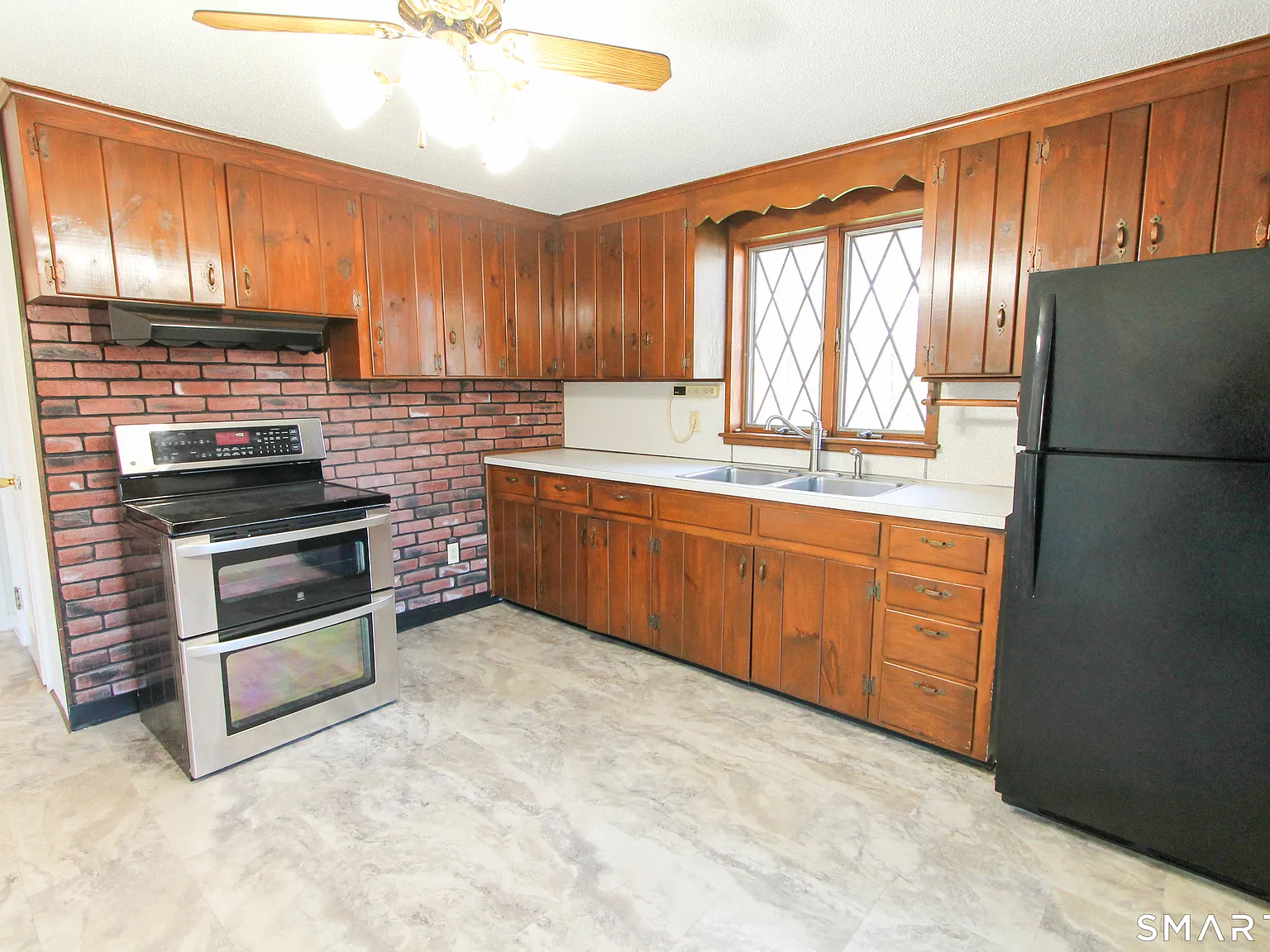3 bed, 1.0 bath, 1173 sqft, $2,800 — Photo 4