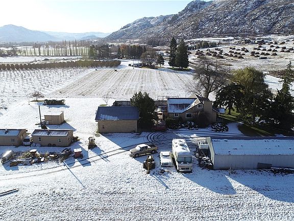 2nd image of 1790 Highway 7