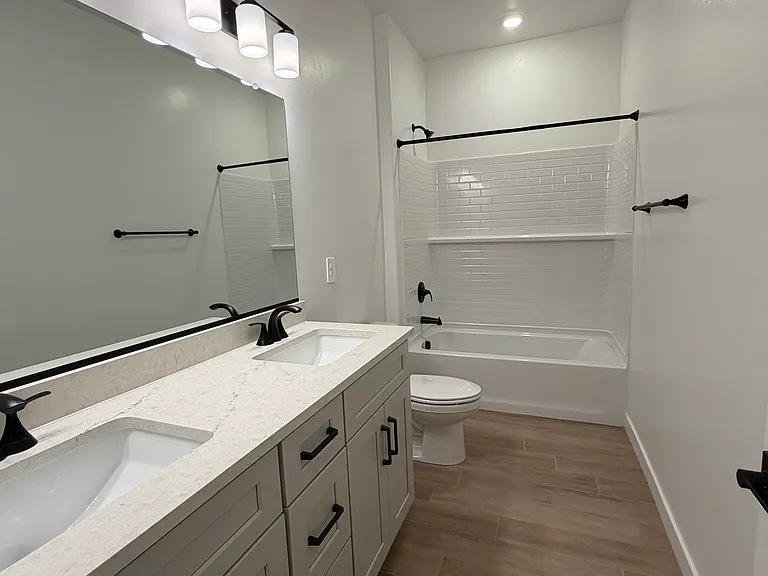 11924 N Shore Cliff Dr — Photo 10
