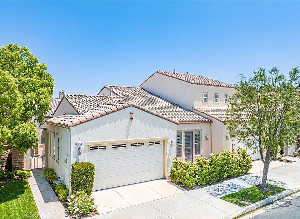 23764 Walnut Creek Ct, Santa Clarita, CA 91354 | Zillow