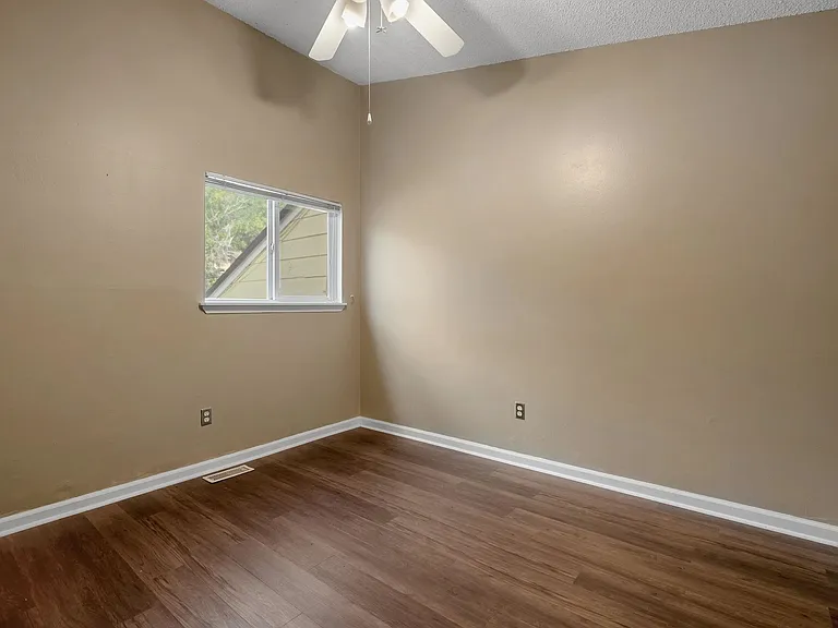 2471 Talco Hills Dr #C — Photo 14