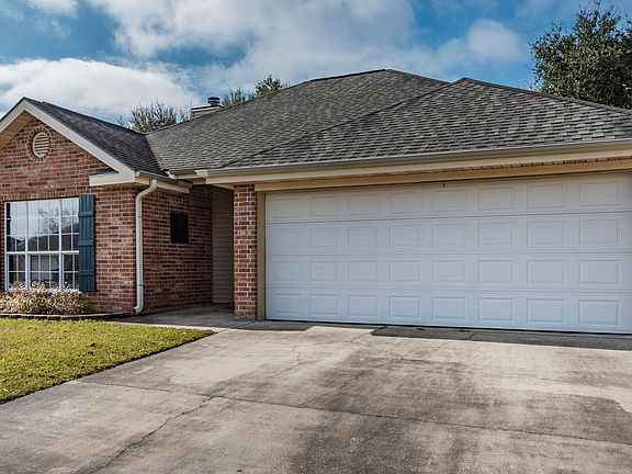 4th image of 303 Wallingsford Cir