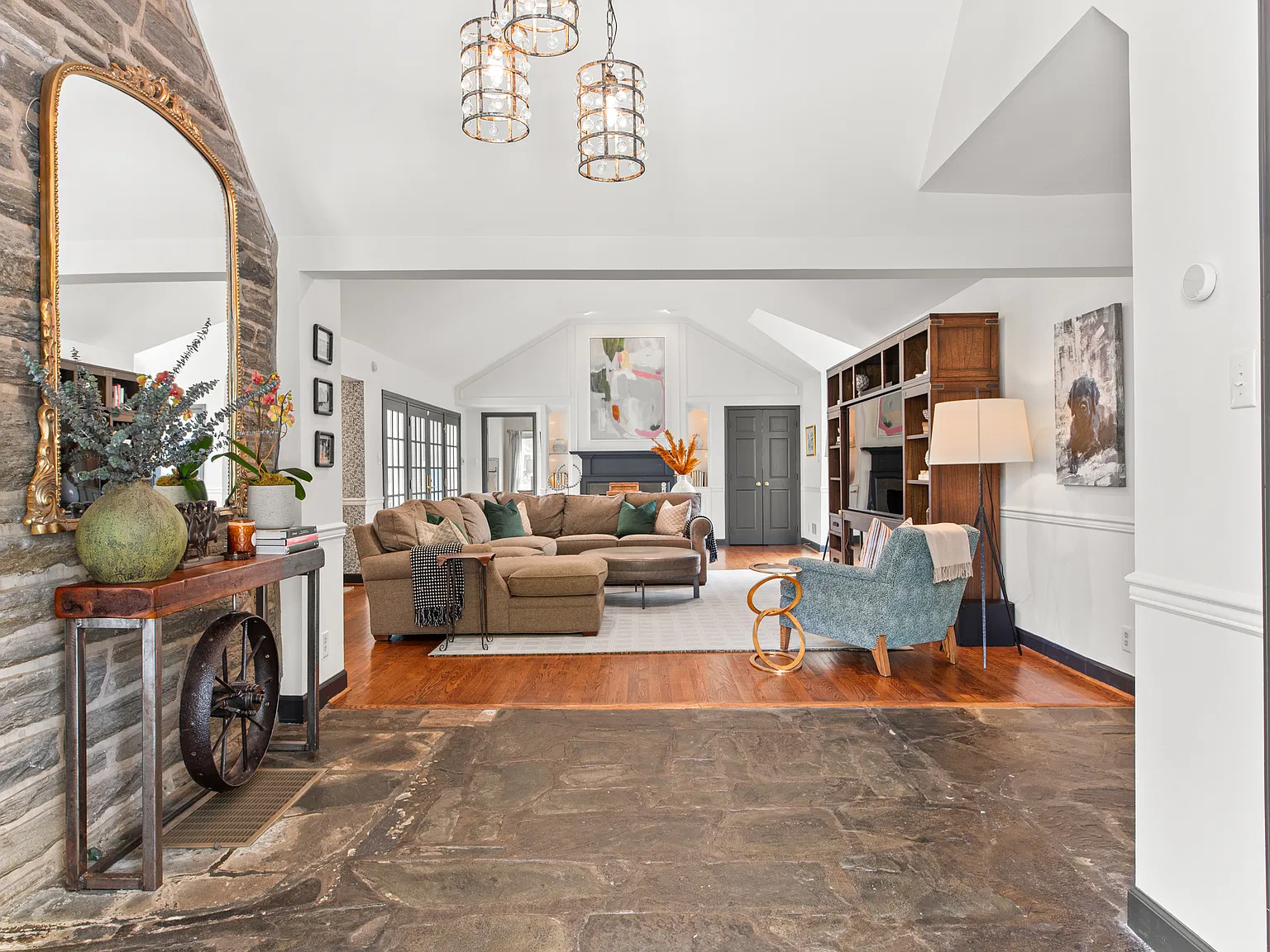 907A Weldon Ln, Bryn Mawr — Photo 4