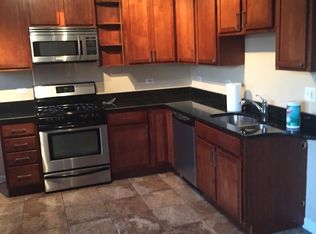 5734 W George St APT 1E, Chicago, IL 60634