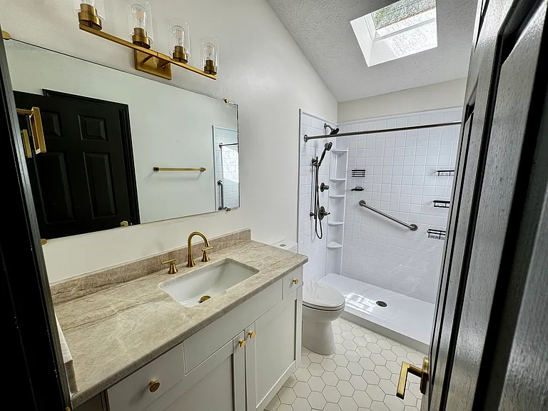 1723 Margarita Ln — Photo 41