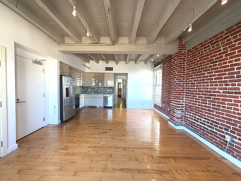 Great Republic Lofts — Photo 31