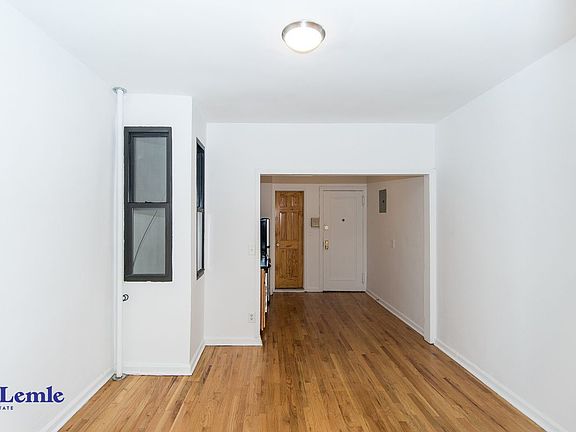 4th image of 211 E 88th St APT 4D