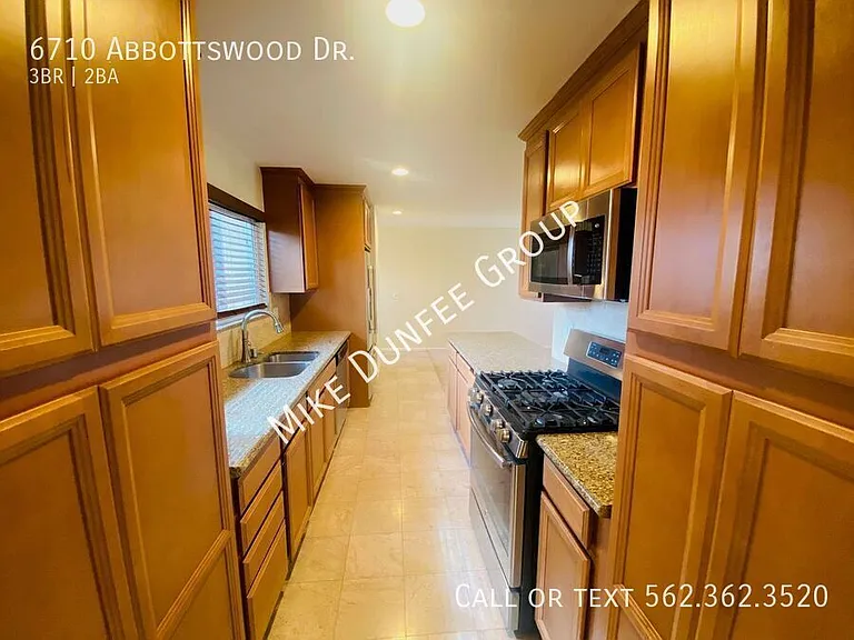6710 Abbottswood Dr — Photo 4