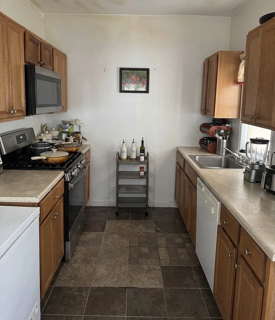 3 bed, 1263 sqft, $2,600 — Photo 4