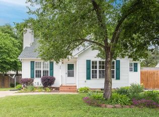 220 Peakhill Rd, Holly Springs, NC 27540