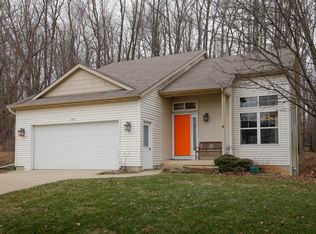 164 Summit Dr, Allegan, MI 49010