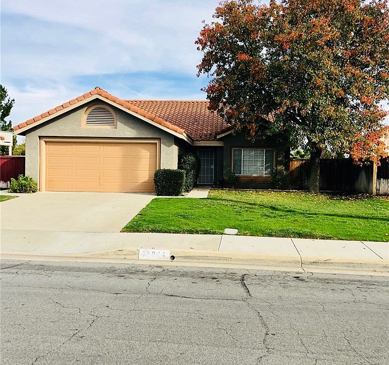 1st image of 36044 Toulon Dr