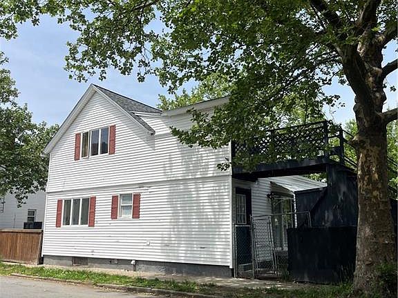 3rd image of 268 Alabama Ave