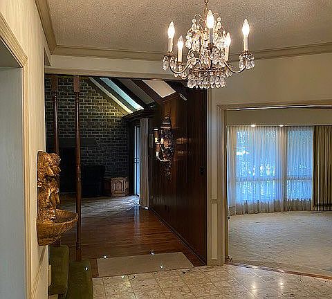 Entry into living area