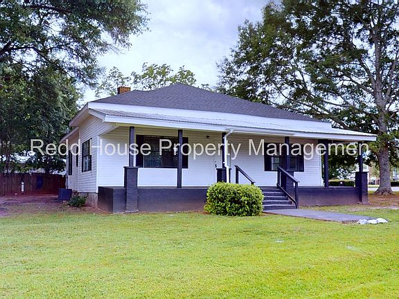 2nd image of 108 N Railroad St