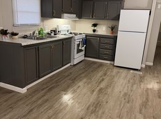 2552 Smith Ave TRAILER 123, Marshalltown, IA 50158