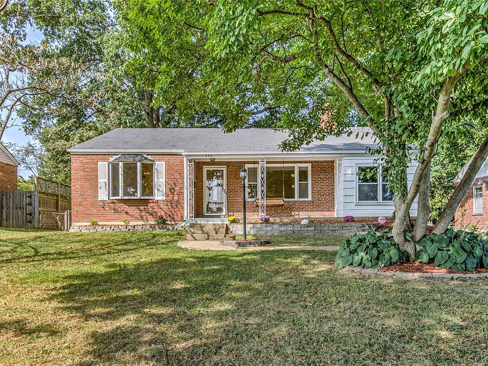 1st image of 7715 Blackberry Ave