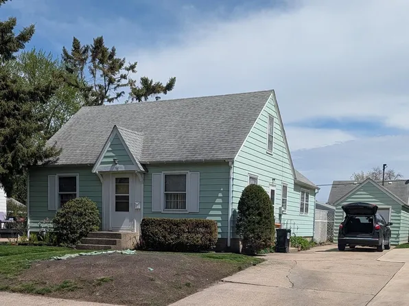1706 2nd St NE, Austin, MN 55912