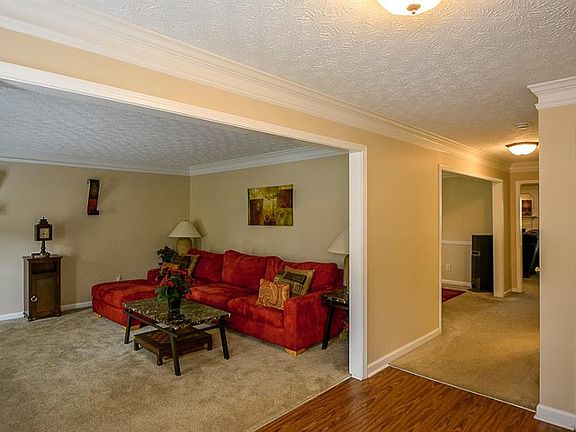 3rd image of 3089 Rusticwood Dr