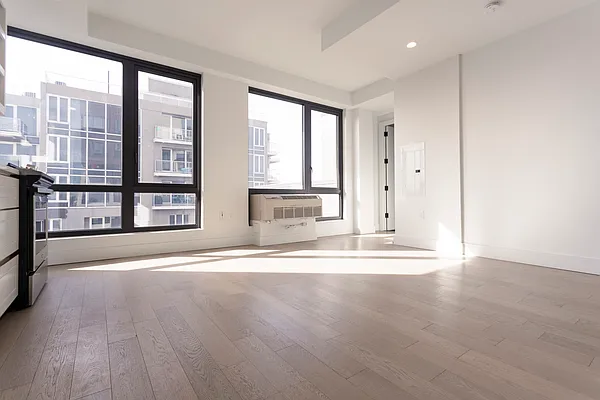 Rented by Bushburg | media 27