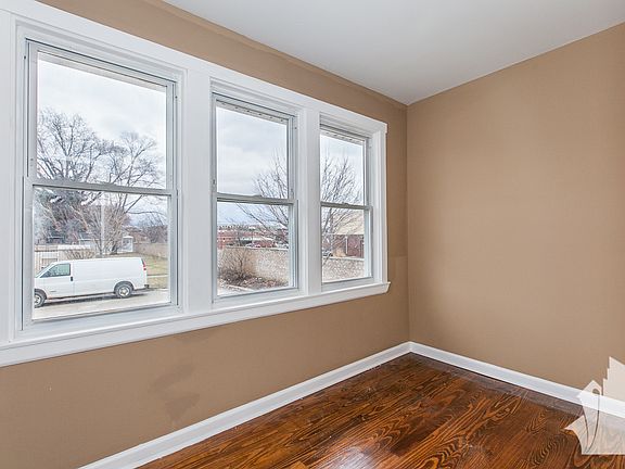 5th image of 9426 S 54th Ct