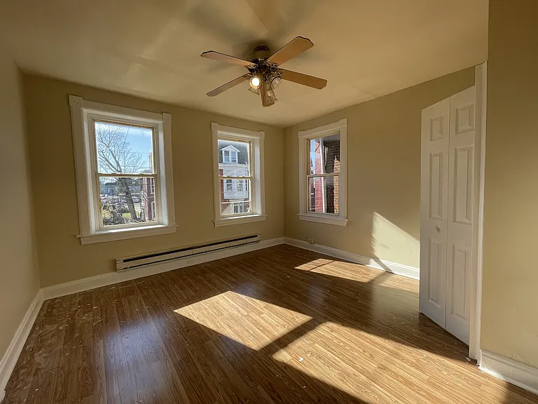 616 W Franklin St #2 — Photo 7