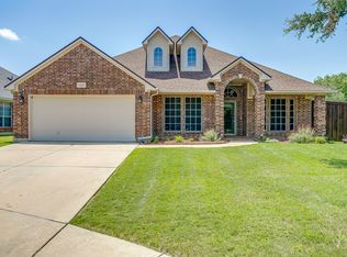 7800 Raton Ridge Ln, Arlington, TX 76002