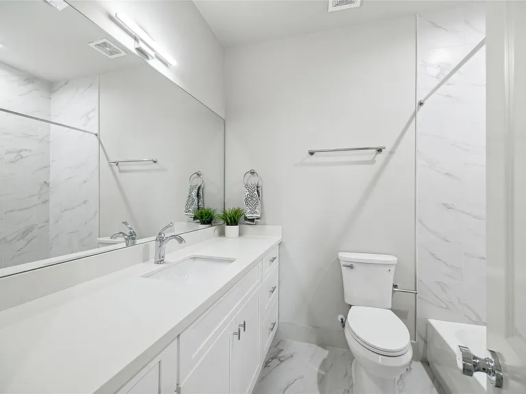 5237 Hillman St #F — Photo 14