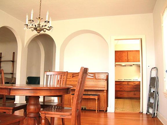 5th image of 2075 Monte Vista St