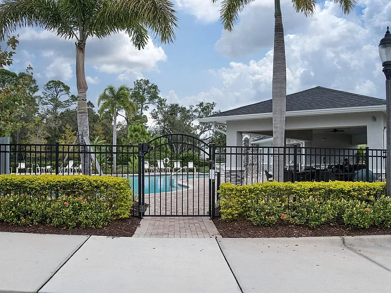 6594 Calypso Coral Ln — Photo 13