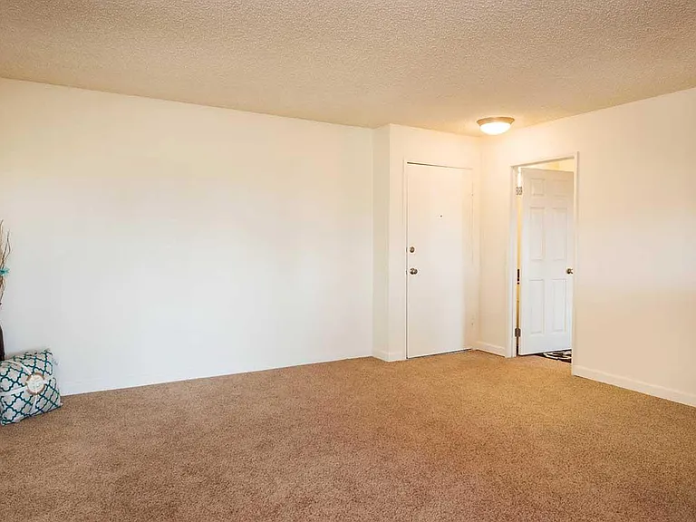 Elan Mesa Lofts — Photo 14