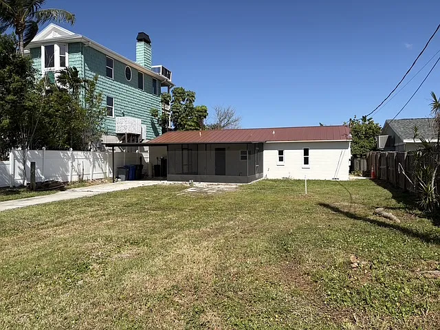 2 bed, 1332 sqft, $3,100 — Photo 3