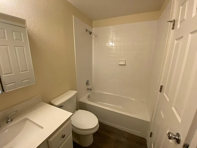 3916 Pheasant Dr — Photo 16