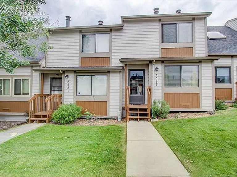5517 Mansfield Ct — Photo 1