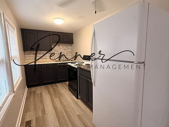 3rd image of 1230 W Ruby Ave APT 1