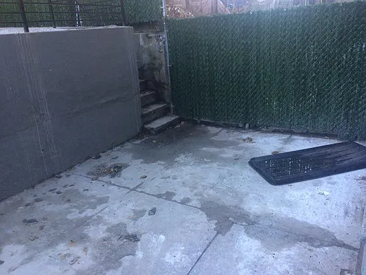 Rented by Premier Metro Realty Corp | media 124