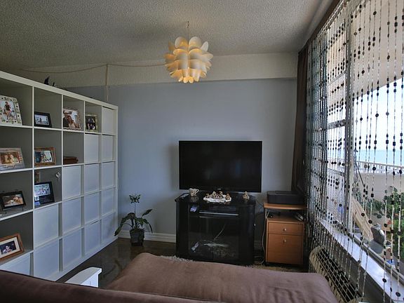 5th image of 800 N Atlantic Ave #516