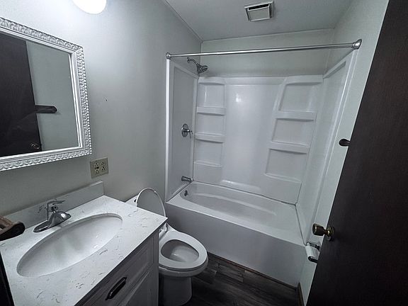 3rd image of 200 W Market St