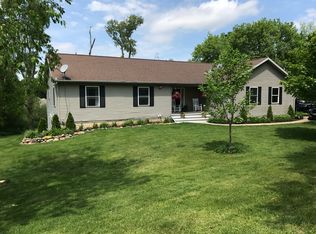 985 N Kane Rd, Webberville, MI 48892