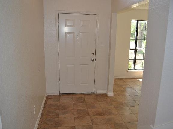 3rd image of 509 Delmar Dr