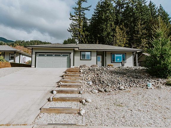 2nd image of 6222 Sitka Rd