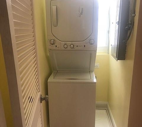 In unit Washer & Dryer
