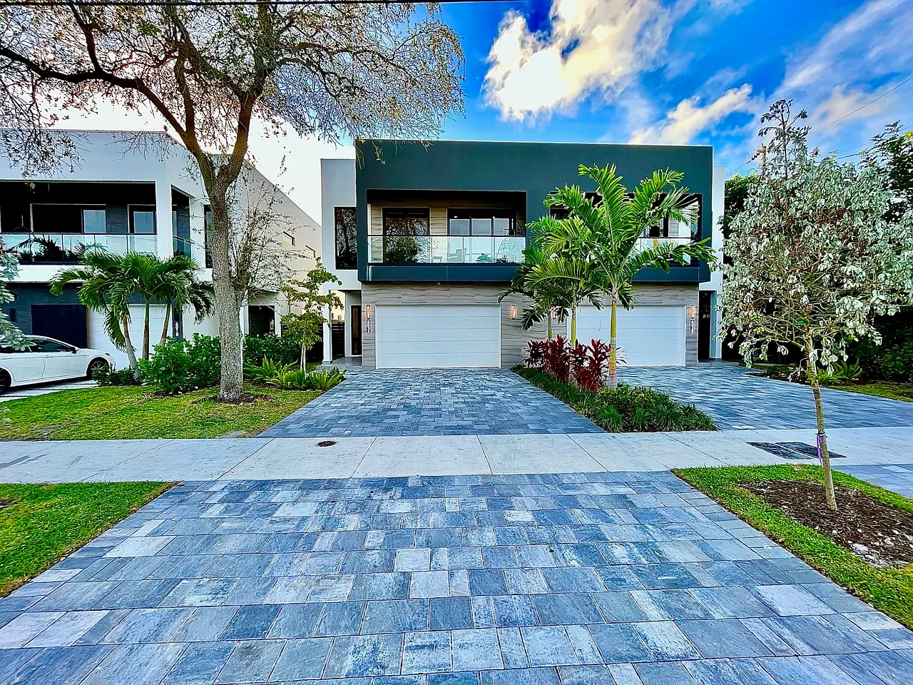 4 bed, 3.5 bath, 2711 sqft, $11,000 — Photo 4
