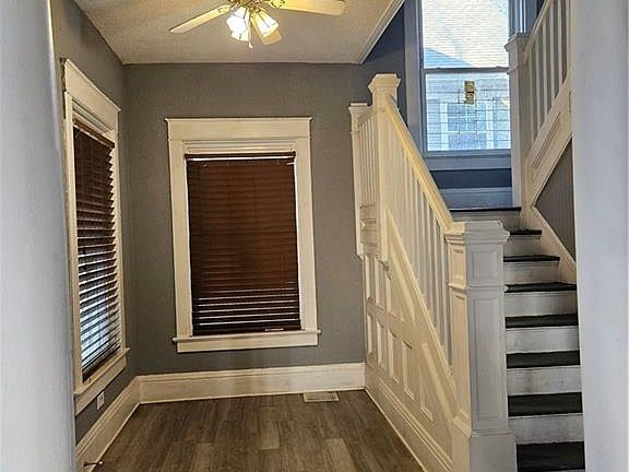 3rd image of 410 Quindaro Blvd