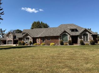 6599 E Woodbine Ct, Strafford, MO 65757