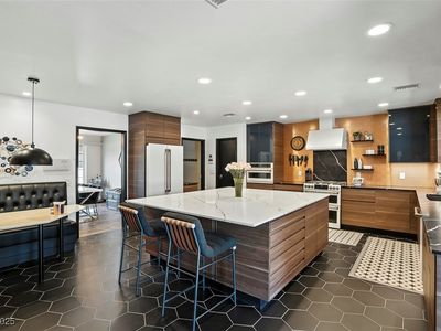 3219 S Torrey Pines Dr, Las Vegas, NV, 89146