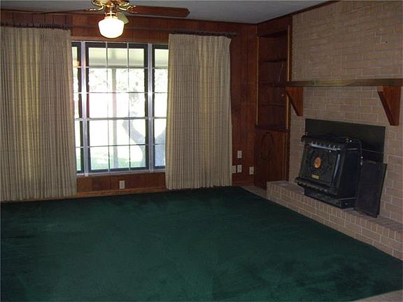 3rd image of 223 County Road 303