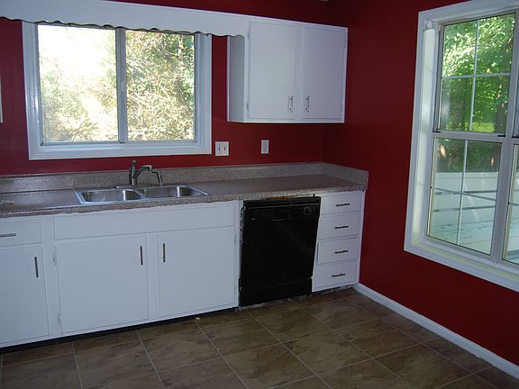 Bright kitchen