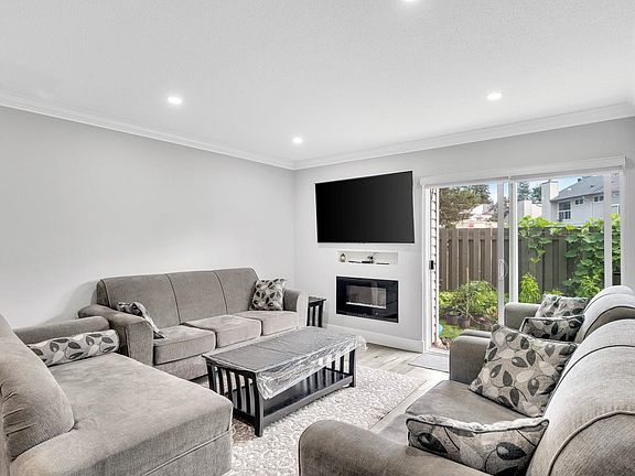 4th image of 32550 Maclure Rd #177